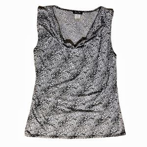 Brittney Black sleeveless stretch top.